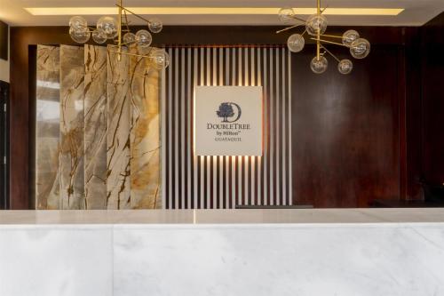 Koupelna v ubytování DoubleTree by Hilton Guayaquil
