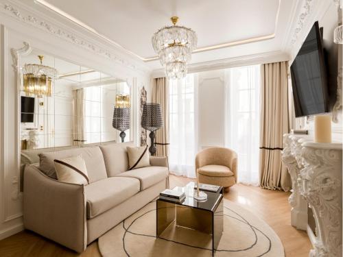 Merveil - Luxury Suite - Louvre - Aboukir IX