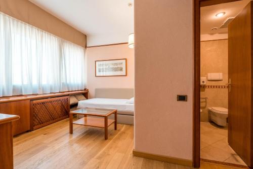 Koupelna v ubytování Crystal Hotel Varese