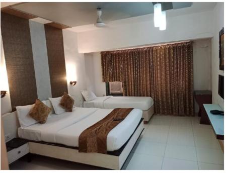 Φωτογραφία από το άλμπουμ του Redwings Castle Hotel στη Μουμπάι