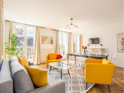 Posedenie v ubytovaní Merveil Family Suite - Tilsitt - Eiffel Tower view
