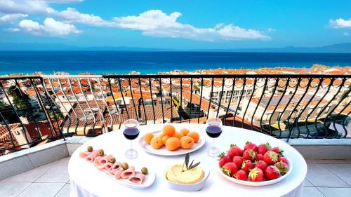 Rona Vista Suites amazing seaview 1