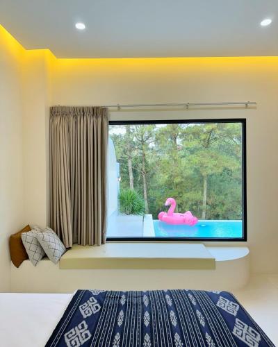 Katil atau katil-katil dalam bilik di Villa Fortuna - UBUD #Puncak Bogor