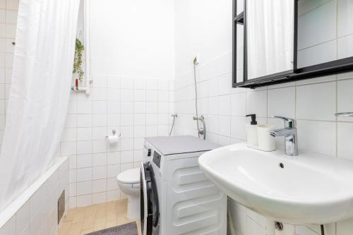 Apartment 24
