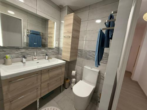 Apartamento moderno en roses centro