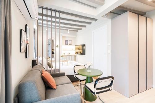 Easylife - Elite apartments in Porta Venezia