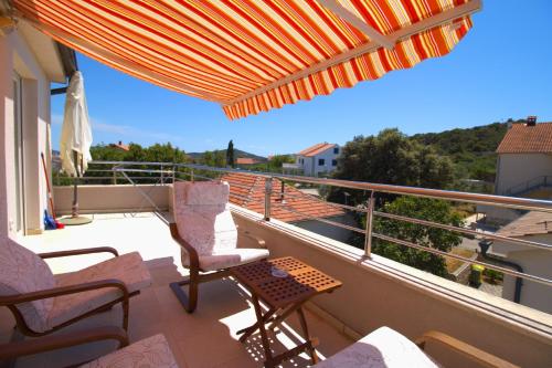 Apartman blizu plaže u Betini