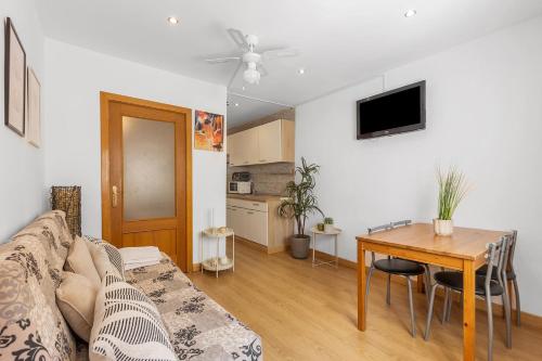 Sunny retreat near Alicante Central Market