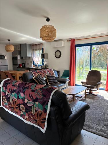 Posedenie v ubytovaní Gîte Milin à Sizun Hébergement Confortable pour 7 pers