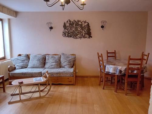 Superbe appart 6 personnes à Bois d 'Amont avec garage