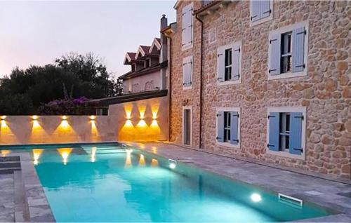 1 Bedroom Amazing Home In Mundanije