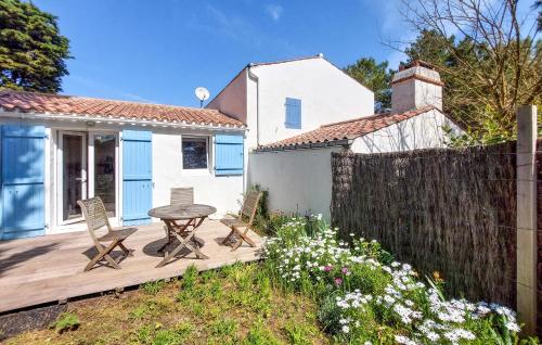 1 Bedroom Cozy Home In L'épine