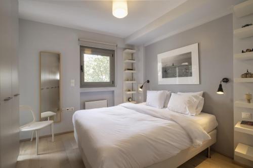 Elegant Design Stay in Koukaki