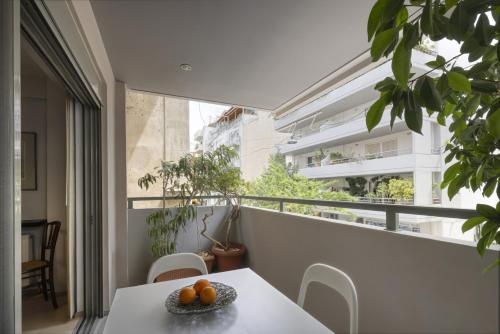 Elegant Design Stay in Koukaki