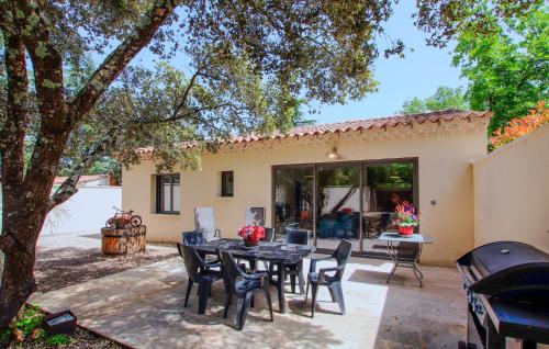 Charmant Mazet Provençal