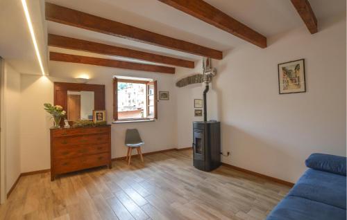 Χώρος καθιστικού στο Cozy Apartment In San Pietro Vara -Sp-