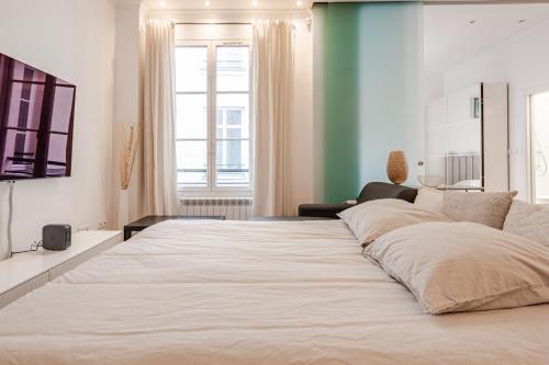Montorgueil Suite