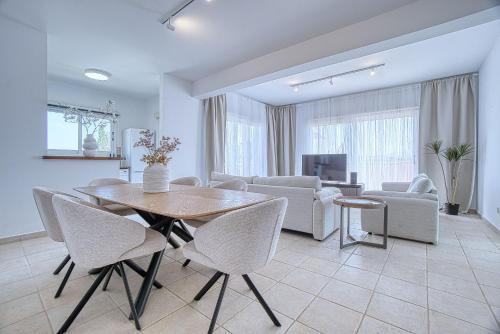 Mandria Gardens 2 BED