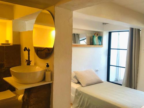 Ένα ή περισσότερα κρεβάτια σε δωμάτιο στο LOLO & Lo- Casa privada con vista, hamaca y ubicación ideal 2 hab y Starlink