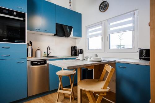 Kuchyň nebo kuchyňský kout v ubytování Tiny Haus Boddenblick