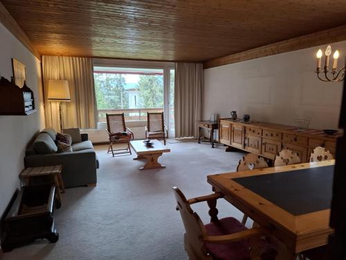 Helle 2 Schlafzimmer Wohnung in Davos - grosszügig, zentral und ruhig gelegen photo 3
