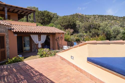Gallery image of Residenza del Barone Villa Zoe Chia - Vista Mare in Chia