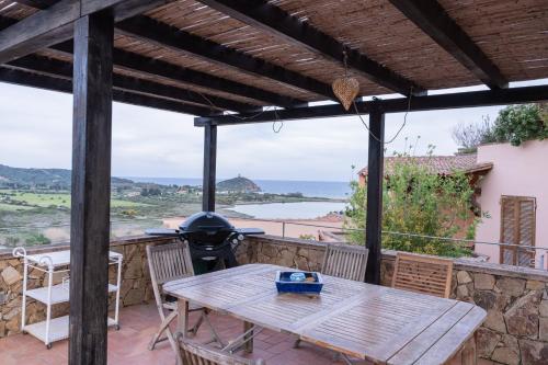 Gallery image of Residenza del Barone Villa Zoe Chia - Vista Mare in Chia
