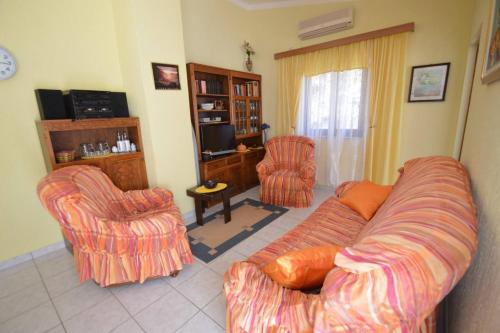 Franka 1 Apartment with terrace near the Beach, Artatore Mali Lošinj