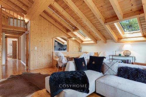 Santa Fe l View l Duplex l By CosyHome