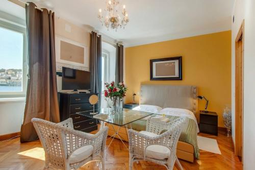 Sea view apartment Vindobona 2 modern stay with parking in Mali Lošinj Center