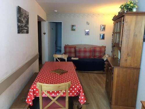 Appartement 8 pers au pied des pistes, La Mongie - FR-1-404-131