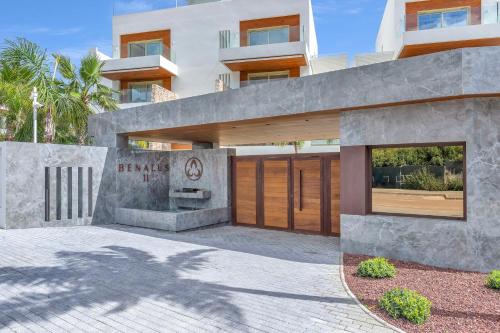 Benalus II Luxury Apartment by Finest Rentals