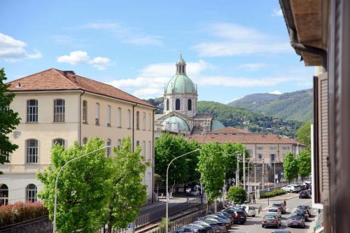 Üldine mäevaade või majutusasutusest Ortensia Apartment - House Of Travelers pildistatud vaade