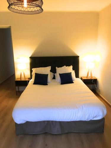 Katil atau katil-katil dalam bilik di Appartements Les résidences du port La Siesta