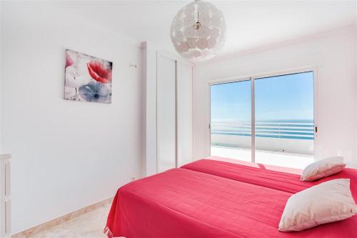 Impresionante ático en primera linea de playa