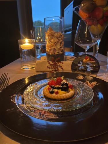 Mad på lejlighedshotellet eller i nærheden