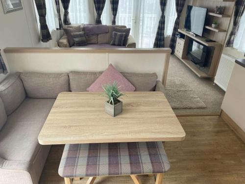 Istumisnurk majutusasutuses Blenheim Hot Tub Lodge