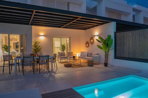 Villa Serena Luca by Villalia - Piscina Privada y Solárium