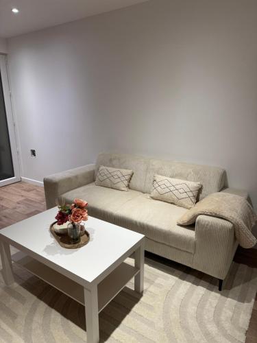 Ruang duduk di Duplex Sweet Home