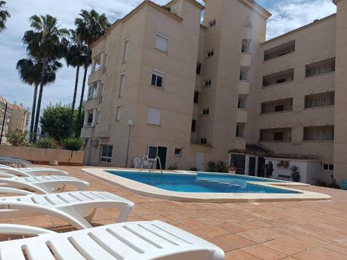 The swimming pool at or close to JR apartment albir