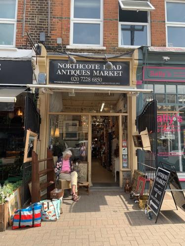 Επισκέπτες που μένουν στο Entire apartment by Northcote Road