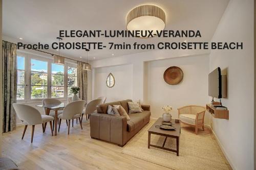 MAGNIFIQUE 3 PIECES RENOVE CANNES CENTRE 'Banane' AVEC VERANDA ! A2B88