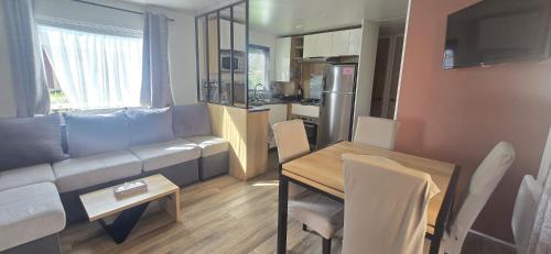 MOBIL HOME CAMPING LES SABLES DU MIDI 3 chambres