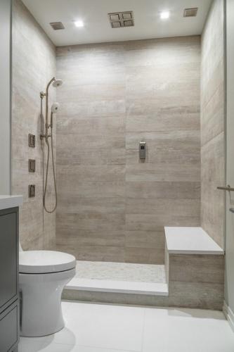 un bagno con doccia e WC di Ahera Farm a Kisumu