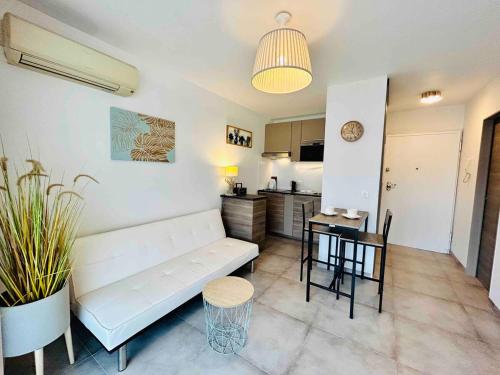 Villa d'Este - Studio 2 people - pool - 2 min to beach