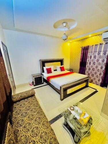 Ένα ή περισσότερα κρεβάτια σε δωμάτιο στο Hotel Visit Inn One