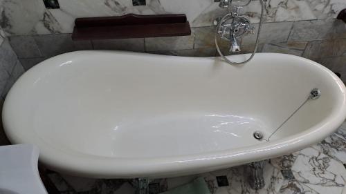 Ένα μπάνιο στο 139 Taormina Apartment