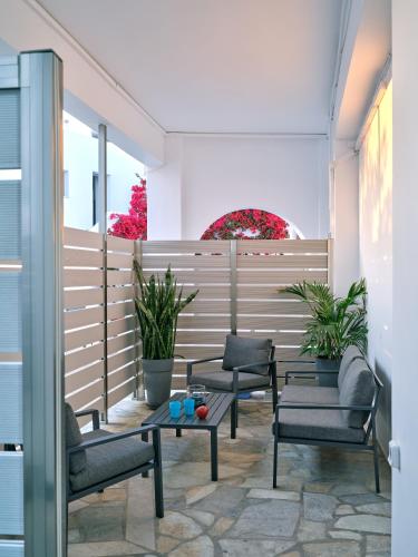 Colors In Naousa - House for 6 people IN the city of Naousa Paros