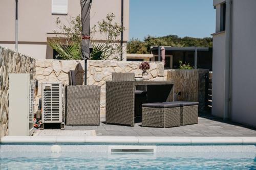 Πισίνα στο ή κοντά στο Villa RD Mandre - Private Paradise with Pool & beautiful Garden - minimum 4-night stay