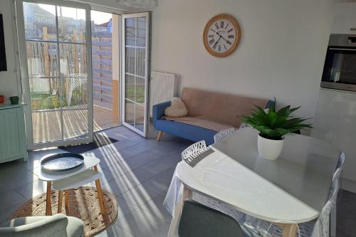 Nice house - Sainte Cécile beach 2 min away